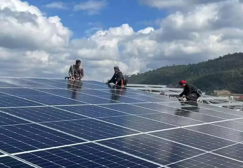 هل أنظمة الطاقة الشمسية الكهروضوئية تسدد تكلفتها فعلاً؟