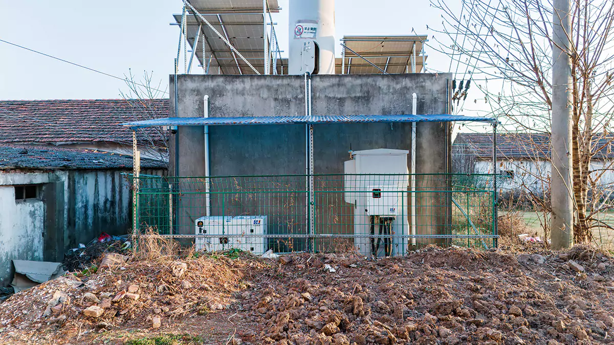 مشروع تجديد نظام تخزين الطاقة الكهروضوئية لموقع اتصالات بقدرة 8.8 كيلوواط في شنغهاي