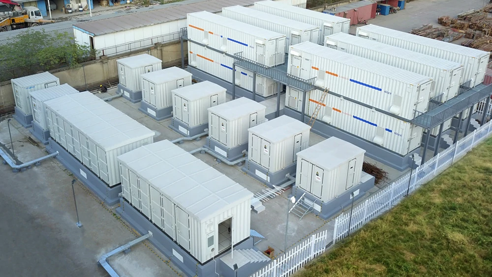 كيف تختار نظام الاتصال لمحطة الطاقة الشمسية التجارية؟