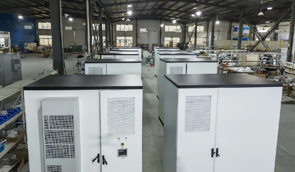 قد يشهد التخزين الطاقي التجاري والصناعي طفرة في التطور خلال العام المقبل!